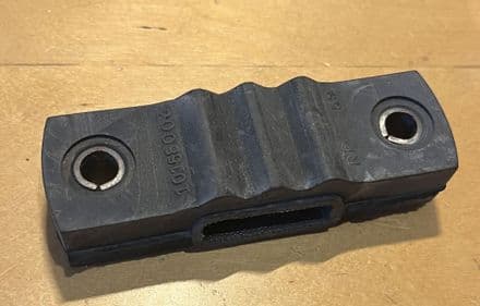 1989-1996 Corvette C4 GM 10158003 ,Muffler Hanger INSULATOR New