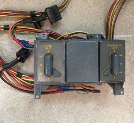 1990-1991 C4 Corvette SEAT CONTROL SWITCHES used
