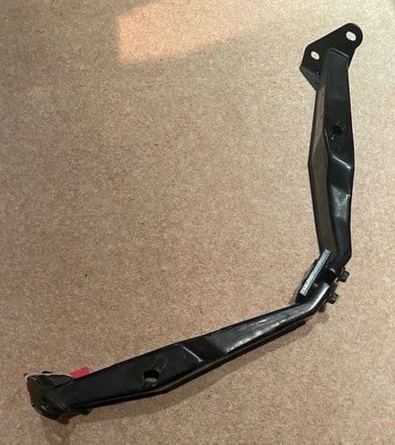 1991-1996 C4 Corvette, FRONT BRACE ASSEMBLY 14092611 & 14092612 & CONNECTOR