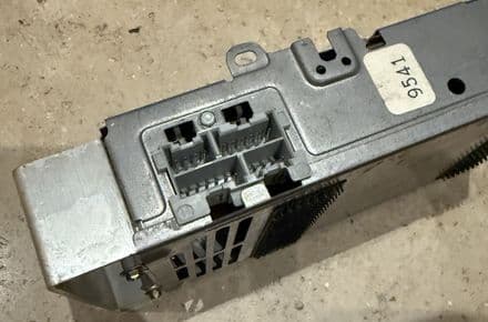 1991-1996 Corvette C4 RADIO  RECEIVER  CDM DELCO GM 16169541 UNTESTED USED