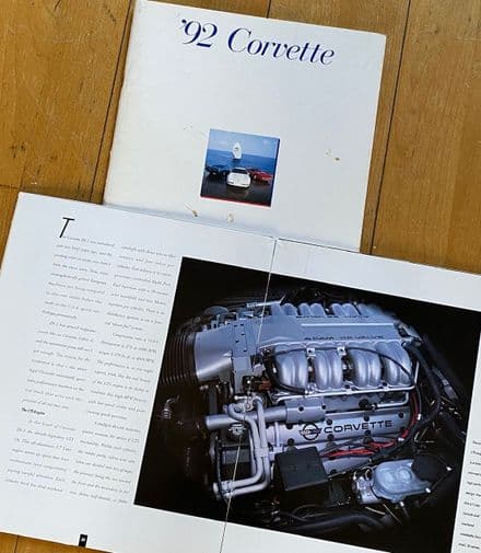 1992 C4 Corvette 48-pages + 1 gatefold Sales Brochure featuring "Americas Cup" used imperfect