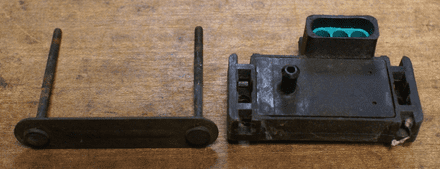 1994-91 MAP Sensor W/Mount Bracket,GM 1-30366,Used