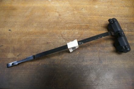 1997-04 C5 Corvette 1997-2004,Air Cleaner Clamp, GM 25314816 GM25166560,New