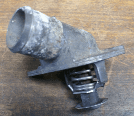 1997-04 C5 Corvette LS1 Thermostat & Housing,GM 12567563,Used