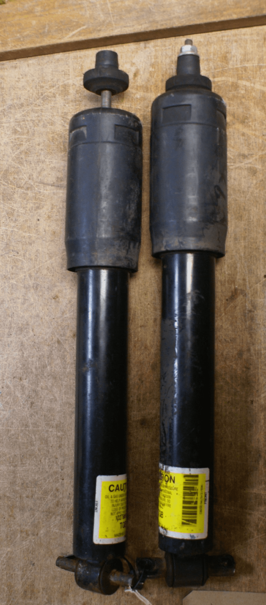 Pair of 2 Rear Complete Shock Absorber Assembly Kit For 1997-2013 Chevrolet Corvette