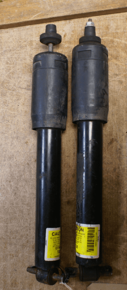 1997-04 C5 Corvette,Pair of Front Shock Absorbers,Used