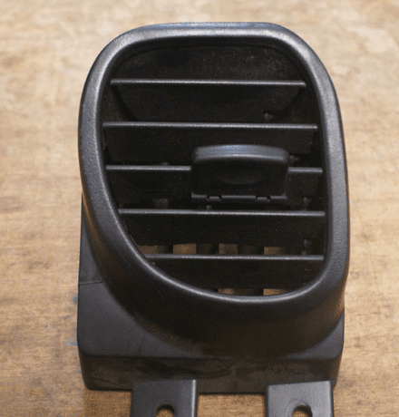 1997-04 Dash Vent RH,GM 10406516,Used