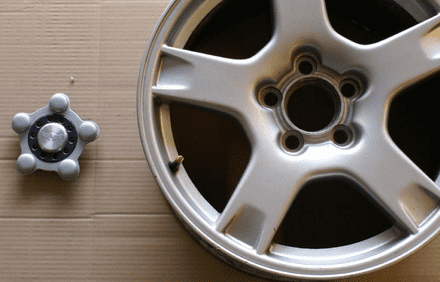 1997-1999 Corvette C5, WHEEL GM 9592425,Rear 18"-9.5,5 Stud-120.65,Used Good