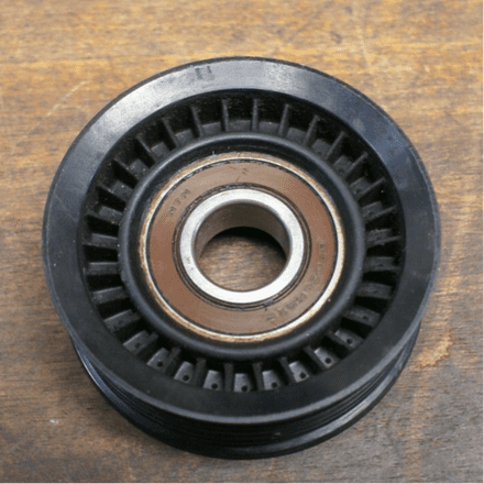 1997-2004 C5 Corvette,6 Rib Idler Pulley,18mm Bore,71mm Dia,Used