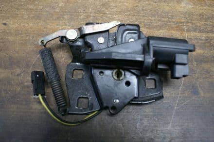 1997-2004 C5 Corvette Coupe,Hatch Lock LH,GM 16640849,Used