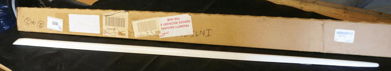 1997 - 2004 C5 Corvette,R/H Door Moulding,White,GM 10427432,New