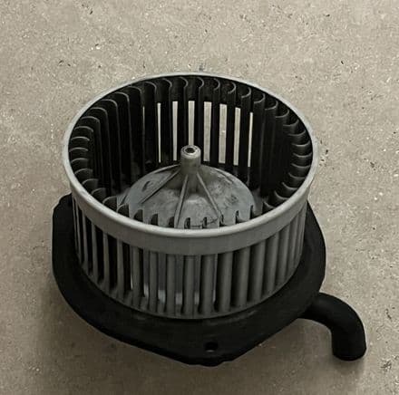 1997-2004 C5 GM 52481316 AC Heater FAN CAGE & MOTOR GM good used tested OK