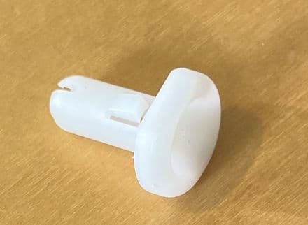 1997-2013 C5 C6 Corvette,Door Trim Panel Bushing GM 10291930,New