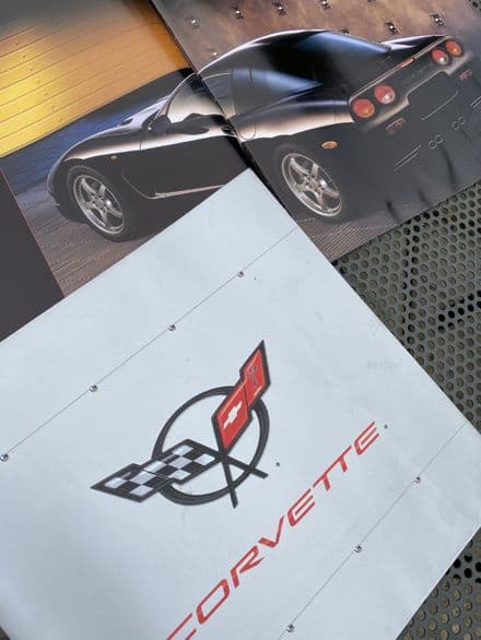 2000 C5 36-page Euro Corvette Brochure SALE was £18
