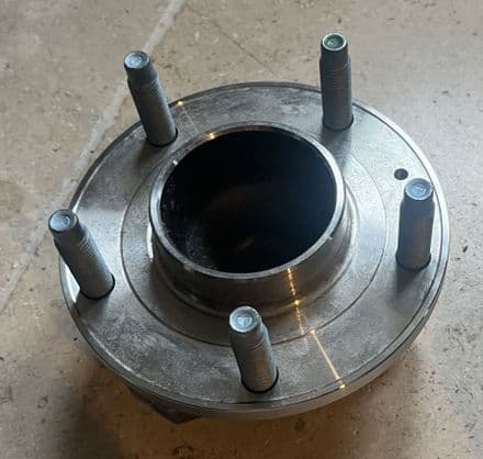 2014 -2019  C7 OEM  GM 20981829   ACD FW412  front wheel  HUB & BEARING