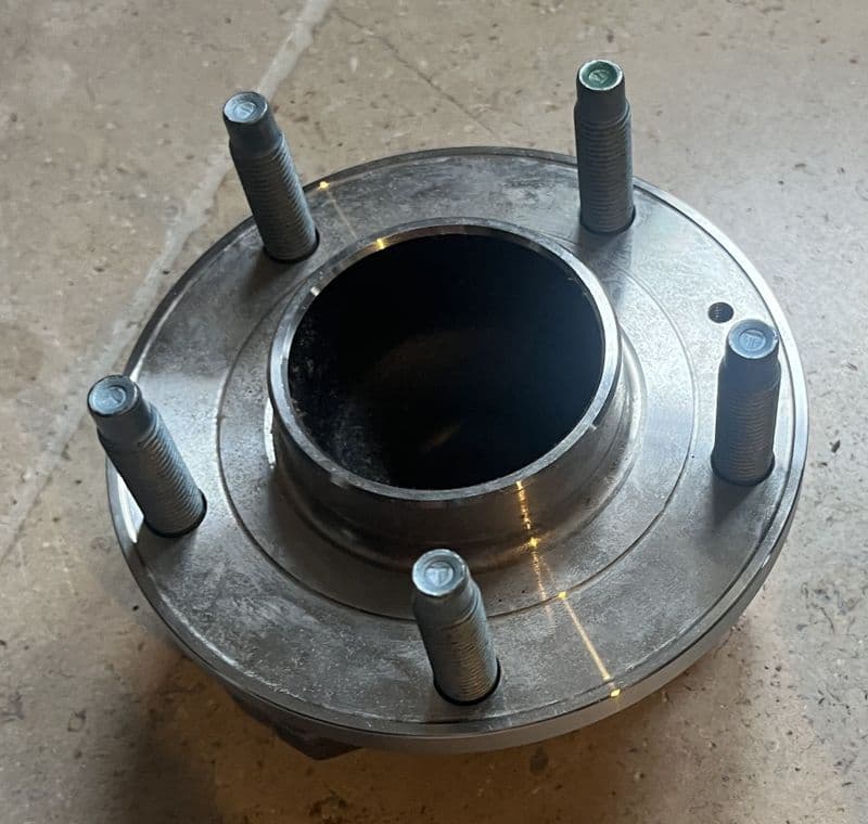 2014 -2019  C7 OEM  GM 20981829   ACD FW412  front wheel  HUB & BEARING