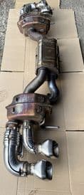 2022-2025, Corvette C8 LT2 GM 86820090 2022 DOOR COUPE rear Exhaust Assembly 3,000 miles USED