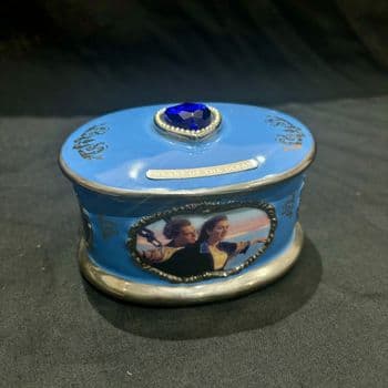 My Heart Will Go On' Titanic Heirloom Porcelain Music Box