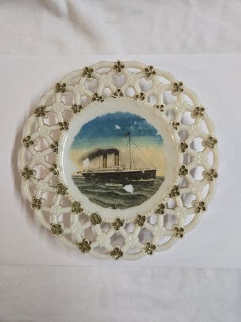 RMS Oceanic Souvenir Ribbon Plate (#2)