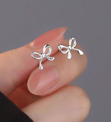925 Sterling Silver Bow Tie Stud Earrings