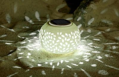 Color-changing outdoor LED solar lamp
