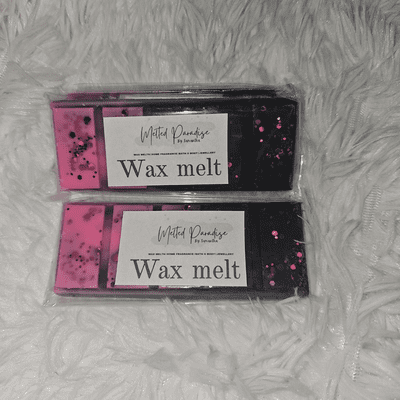 Lenny pink Tulips & White jasmine snap bar