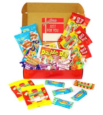 Personalised Retro Red Sweet Hamper 620g