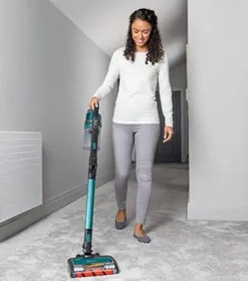 Shark Cordless Stick Vacuum Cleaner [IZ201UKT]