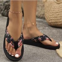 Women's Comfortable Slip-On Beach Flip-Flops