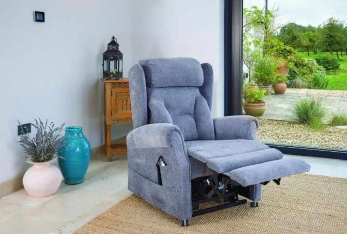 Riser Recliner Chairs Guide: Find the Right Chair in Blaby