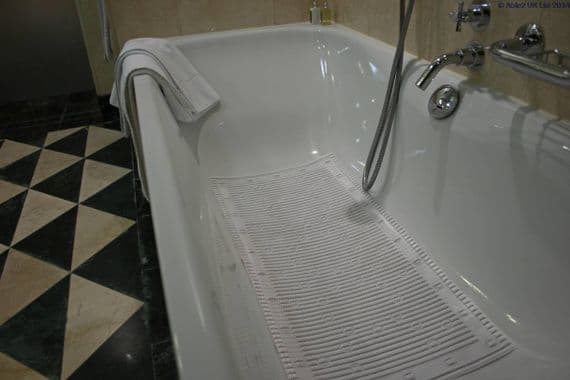 StayPut Anti-Slip Bath Mat | Mobile Mobility | Leicester