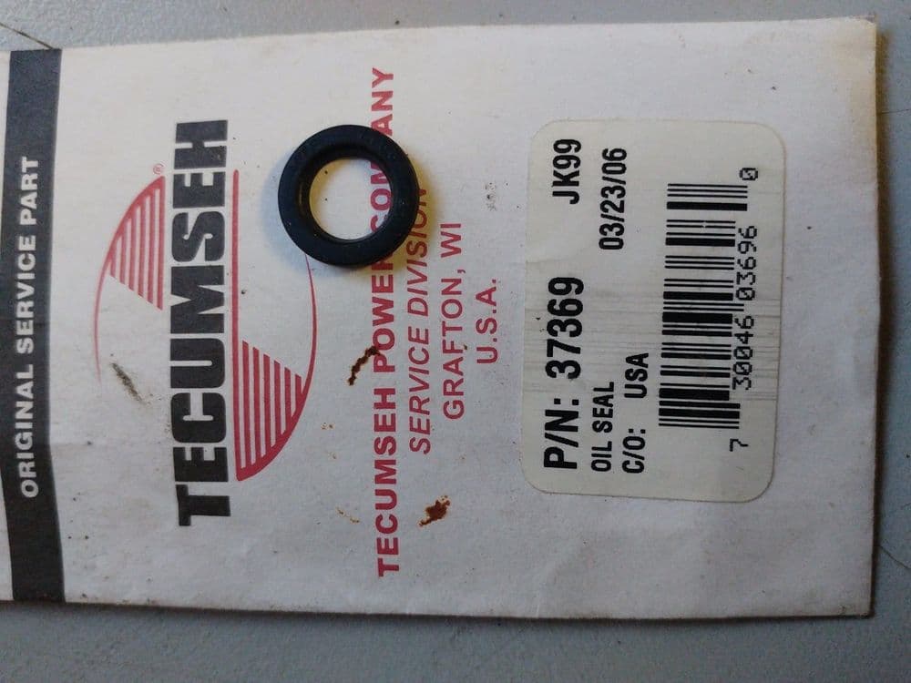 Tecumseh 37369 Oil Seal