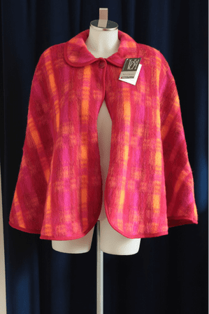 100% Pyrenean Wool Bed Cape in Flame Size 18-26