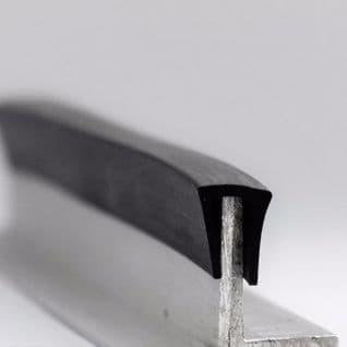 10. INDIA RUBBER U SQUARE <br> IRS 0506 EP <br> PRICE PER METRE