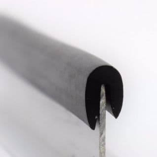 11. INDIA RUBBER U ROUND <br> IRS 0576 N <br> PRICE PER METRE