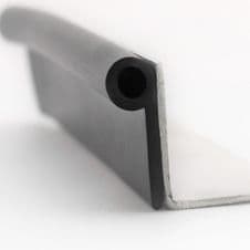 15. INDIA RUBBER <br> PIPING HOLLOW <br> IRS 0499 N <br> PRICE PER METRE