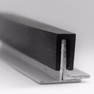 15. INDIA RUBBER U SQUARE <br> IRS 0243 EP <br> PRICE PER METRE