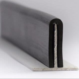 17. INDIA RUBBER U ROUND <br> IRS 0658 EP <br> PRICE PER METRE