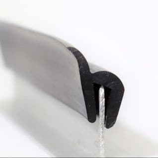 25. INDIA RUBBER U WITH FLANGE <br> IRS 0831 EP <br> PRICE PER METRE