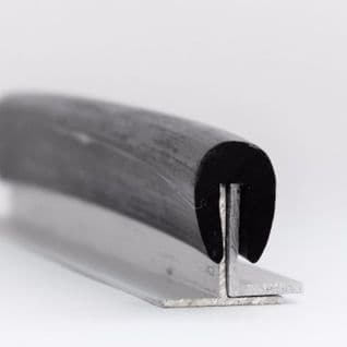 40. INDIA RUBBER U SQUARE <br> IRS 0640 4.75MM <br> PRICE PER METRE