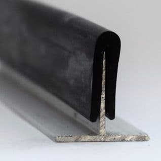 57. INDIA RUBBER U SQUARE <br> IRS 0782 EP <br> PRICE PER METRE