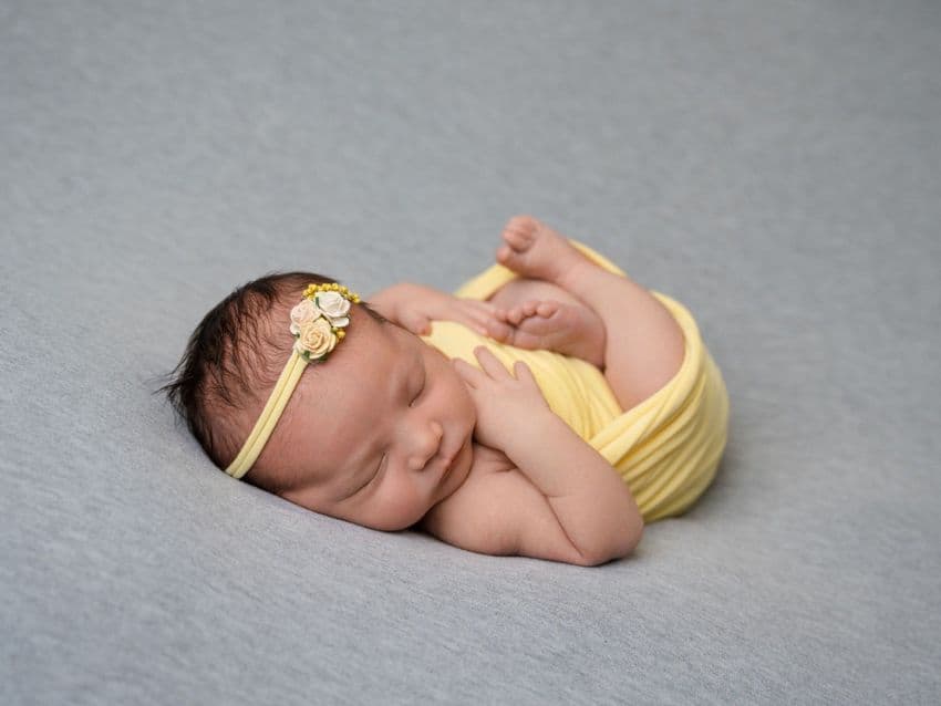 Plain Knit Fabric Backdrop | Newborn Baby Posing Limited