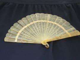 1920s Celluloid Brise Fan in Blonde Tortoiseshell Colour(Sold)