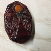 1930's Deep Carved Bakelite Compact - Rare and Collectable