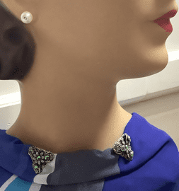 1930s Dress Clips - Pair of Dainty Small Green Jewelled Bohemian Filigree Dress Clips