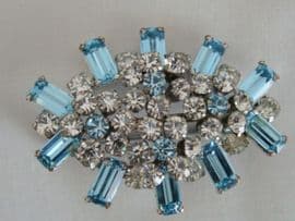 1940s - 1950s White and Aquamarine Blue Brooch
