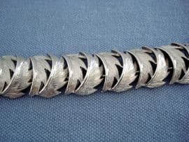 1960's - 1970's Vintage Bracelet - Leaves Effect (SOLD)