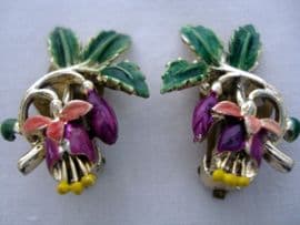 1960's Cold Enamel Fuschia Flower Earclips by Exquisite on Original Card (SOLD)