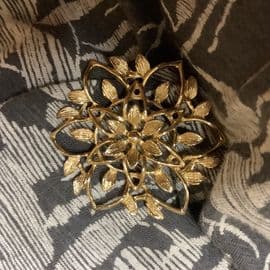 1960s Floral Brooch by Sarah Coventry - Gold tone Openwork