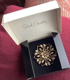 1960s Floral Brooch by Sarah Coventry Peta-Lure - Gold tone Openwork - Original Box